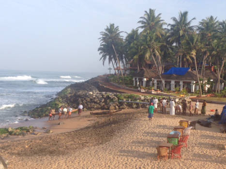 Tibet - Verse vis voor het avondeten, Varkala, Kerala, India