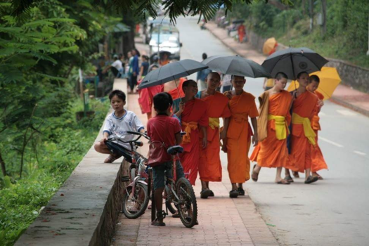 Luang Prabang - Collorfull people of Laos
