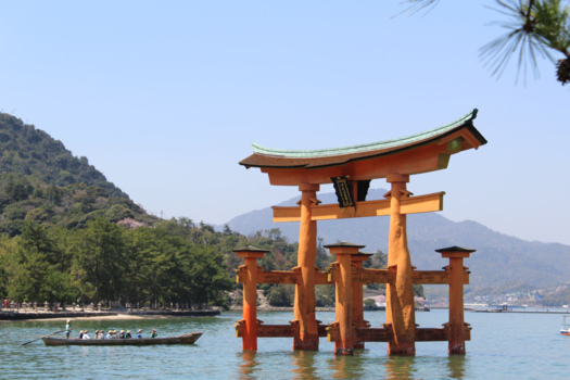 Japan - drijvende tori