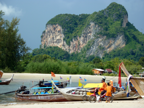 Maleisië - Nu nog mooi weer aan het strand .......