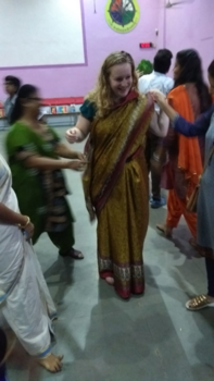 India - Sari fitting