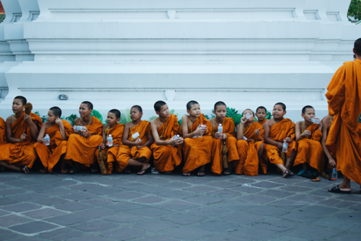 Thailand - Monnikken school bij Wat Pho Temple