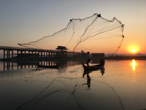 Mandalay - Myanmarese fisherman