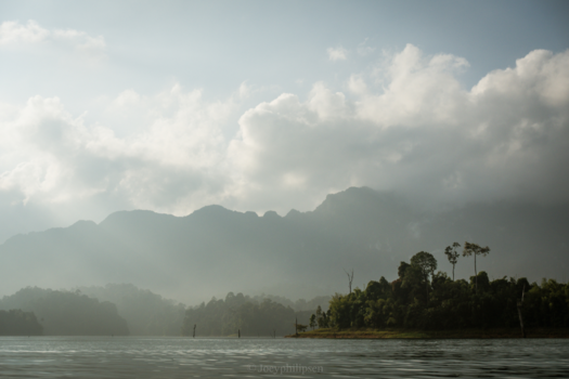Khao Sok National Park - Khoa Sok in de morgen