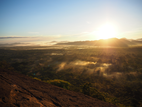 Sri Lanka - Als de nacht verdwijnt...