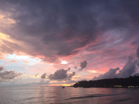 Sihanoukville - Alle kleuren van de regenboog