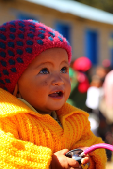Nepal - Playing with the doctor at medical camp