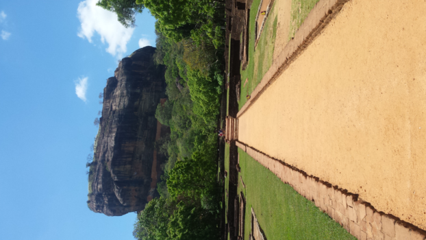 Sri Lanka - Sigiriya - lion rock