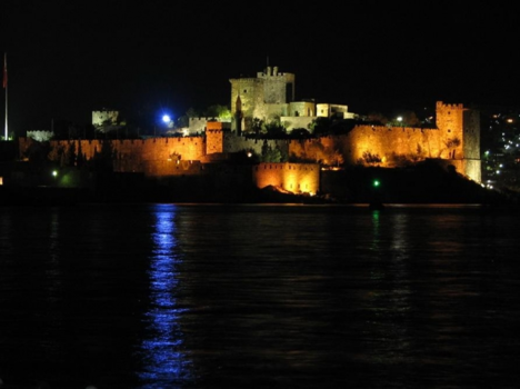 Turkije - Bodrum kasteel bij avond