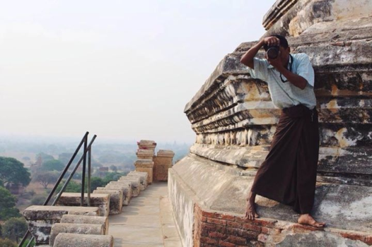 Myanmar - Strike a pose