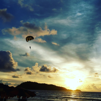 Thailand - Het hoeft niet altijd een strakke blauwe lucht te zijn...