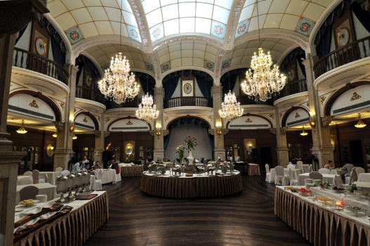 China - Dinnertime at the Astor House hotel. Shanghai, China.