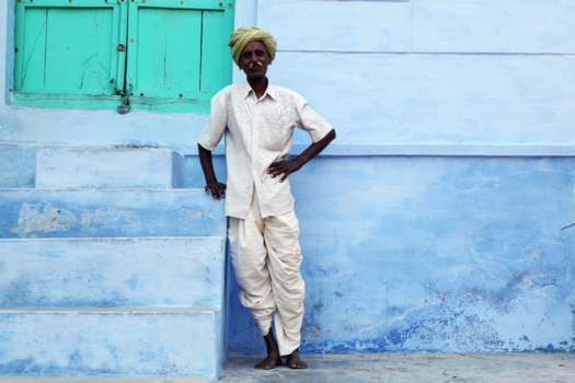 India - zo trots als een pauw op zijn blauwe huis