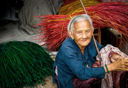 Rondreis Vietnam in twee weken - rietenmatten maken