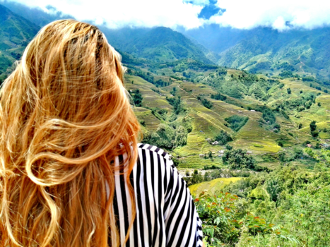 Sapa - Gouden lokken en Groenen heuvels.