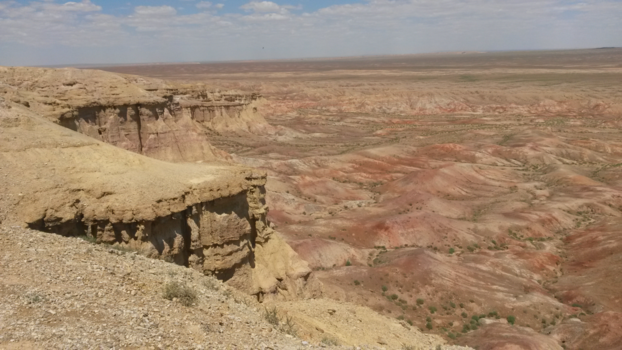Mongolië - Bleeding cliffs