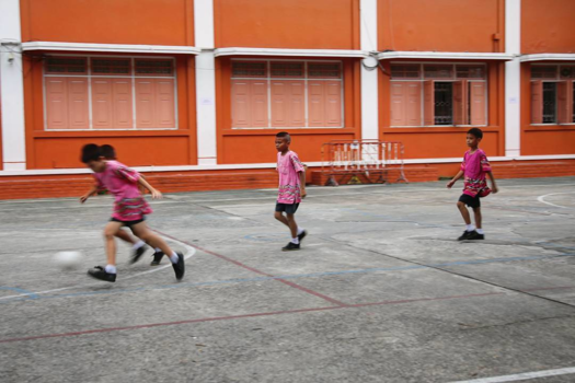 Thailand - Time to play!