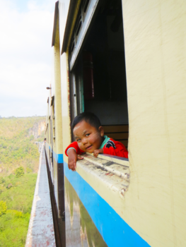 Myanmar - Prachtige treinreis door Myanmar