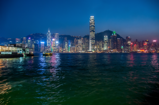 Hong Kong - Haven Hong Kong bij schemering
