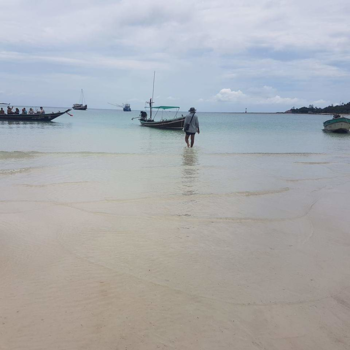 Koh Phangan - Fisherman at work