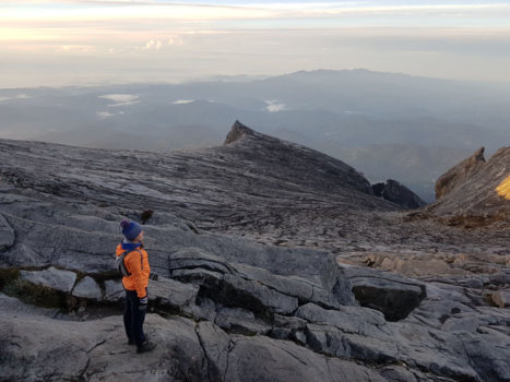 Rondreis door Maleisisch Borneo - Mount Kinabalu peak 4,095.2 metre
