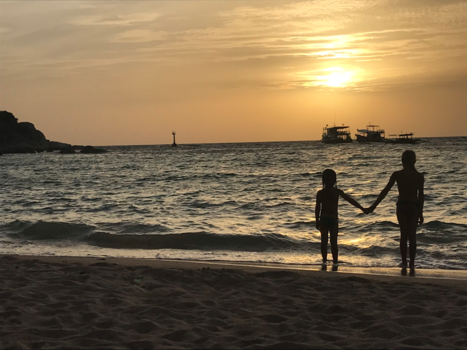 Eilandhoppen in Thailand - Hand in hand