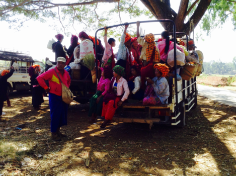 Myanmar - Eind van de marktdag: we hebben de buit binnen