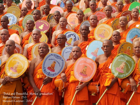 Rondreis Thailand in vier weken - Bold and Beautiful: Monks' graduation in Nakhon Pathom (TH)