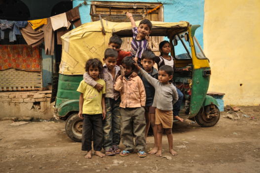 India - Spontaan Geposeerd