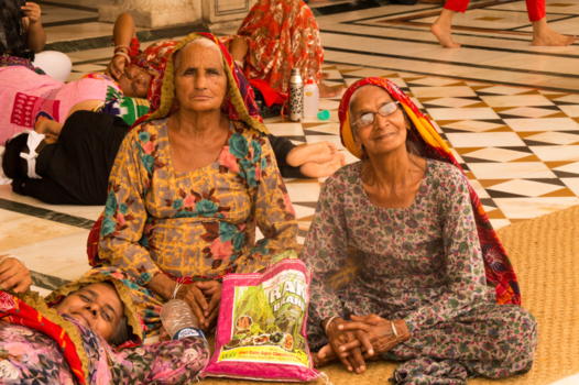 Ladakh - Pelgrims in Amritsar