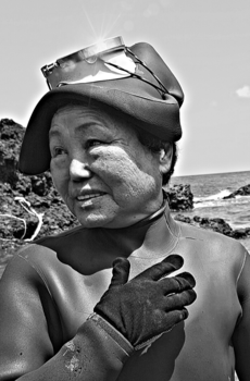 Jeju-do - Ama diver Jeju Island