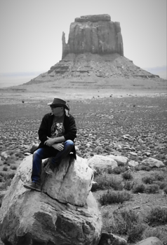Jeju-do - Native American in Monument valley