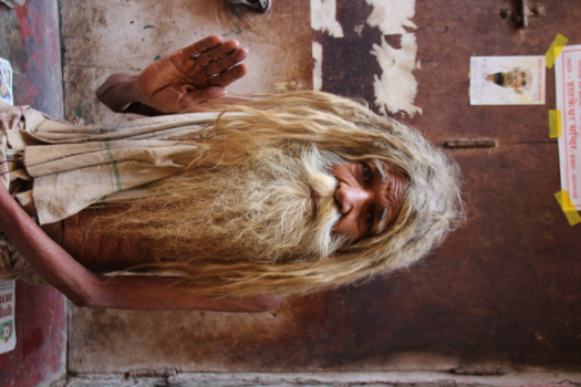 Varanasi - Portrait, Holy place; Varanasi