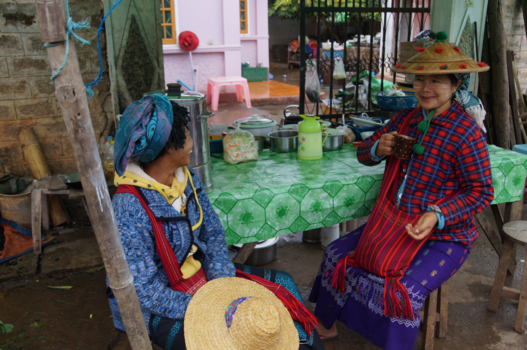 Kalaw - Gezellig bijkletsen