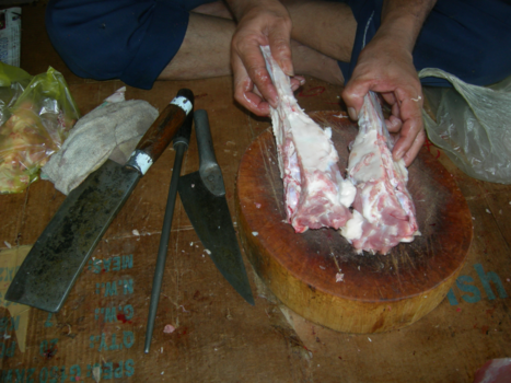 Vietnam - Wie wil er een stukje vlees?