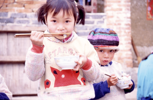 China - Wij hoeven niet met mes en vork te eten!