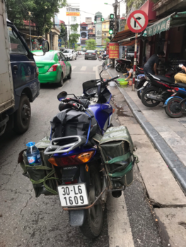 Vietnam - Hanoï. Klaar voor de start.