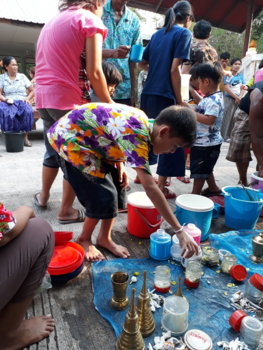 Rondreis Noord-Thailand - de doden worden gewassen