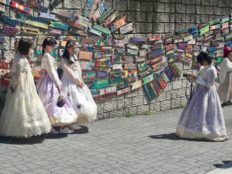 Busan - Koreaanse feestdag in Gamcheon Culture Village