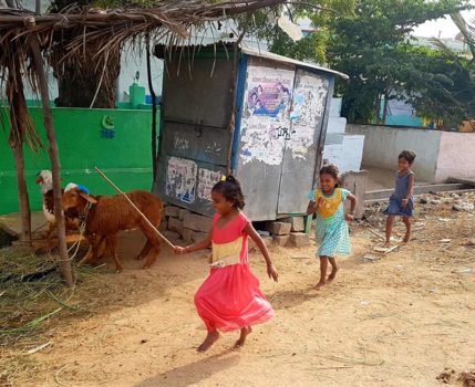 India - Playing in hampi