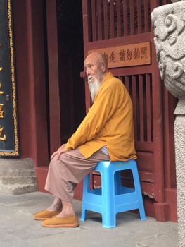 China - Traditie en moderne tijd “ontmoeten” !elkaar