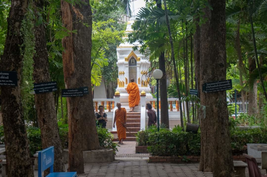 Thailand - Monks at wat