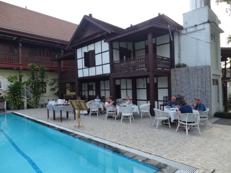 Laos - het hotelletje nabij de bamboebrug in Luang Prabang