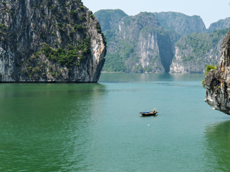 Vietnam - Ha long Bay
