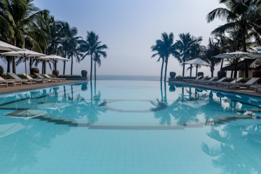 Vietnam - Even en baantje zwemmen aan het einde van de dag