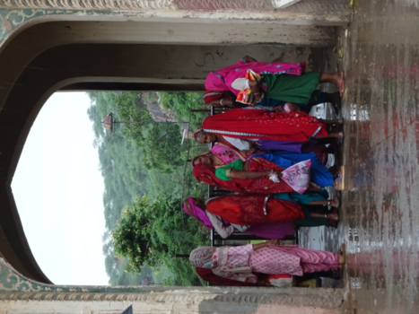 India - Colorfull women