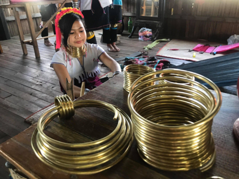 Inle Lake - Longneckwomen