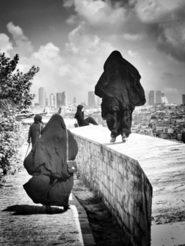 Istanbul - Walking on the edge of the city
