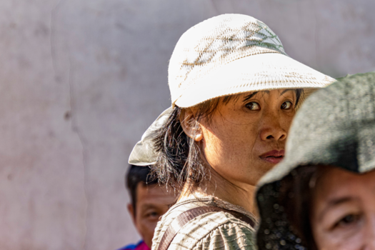 Rondreis door Maleisisch Borneo - I see you - Tamparuli town, Dusun Tribe