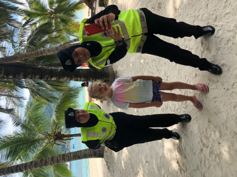 Maleisië - Politie selfie op Perhentian Besar